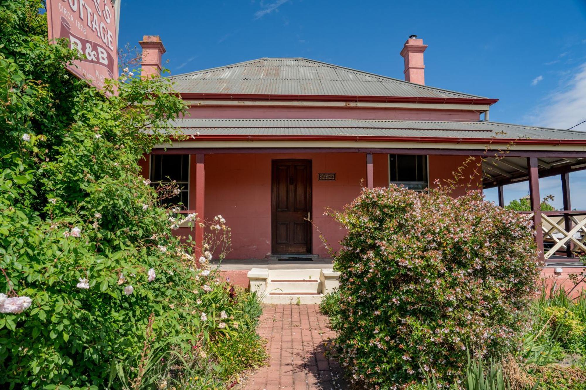 The Henry Parkes Tenterfield Eksteriør bilde